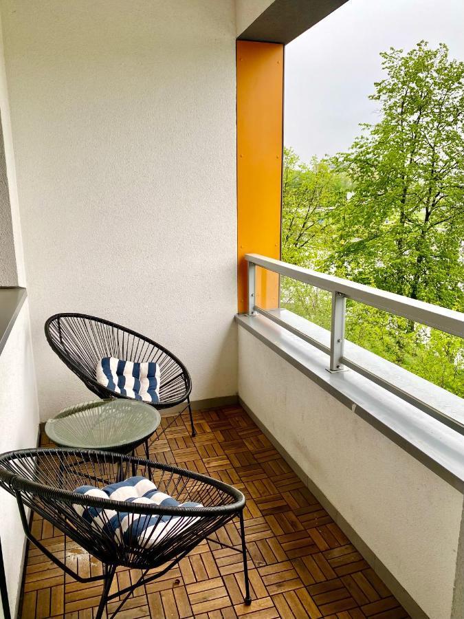 Project Comfort Apartament Zeromskiego 1/7 Metro Slodowiec Warsaw Exterior photo